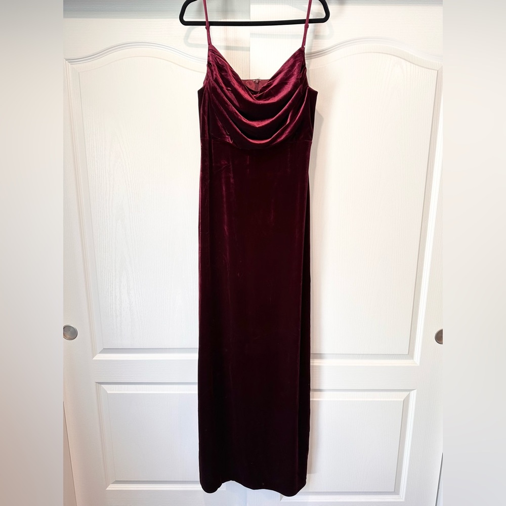 Burgundy Revelry Skye Velvet Dress Size 14 New with Tags